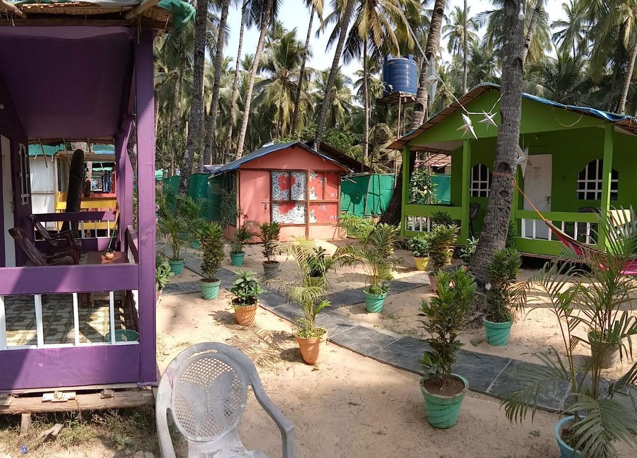 Secret Beach Bungalows, Palolem Room photo