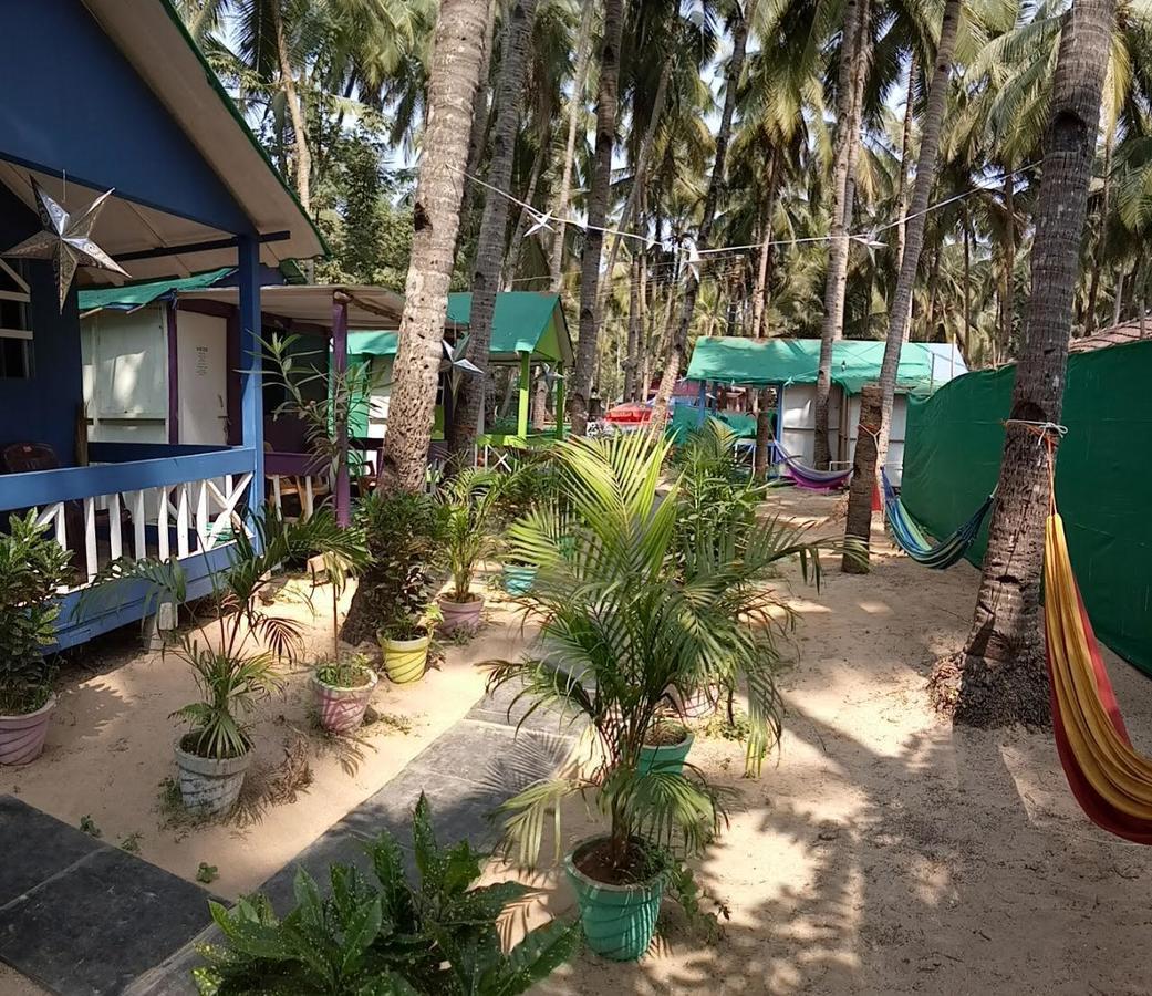 Secret Beach Bungalows, Palolem Room photo